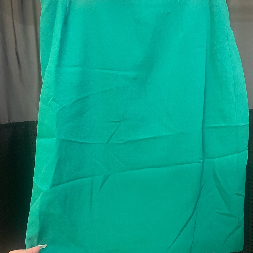 Tahari Emerald Green Skirt Suit with Gold Accents - Picture 6 of 8